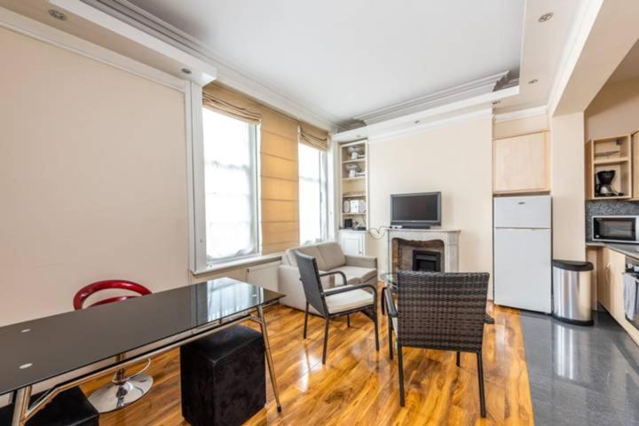 Apartmán London Kensington & Chelsea 2 Bed Zone 1 Aprt Exteriér fotografie